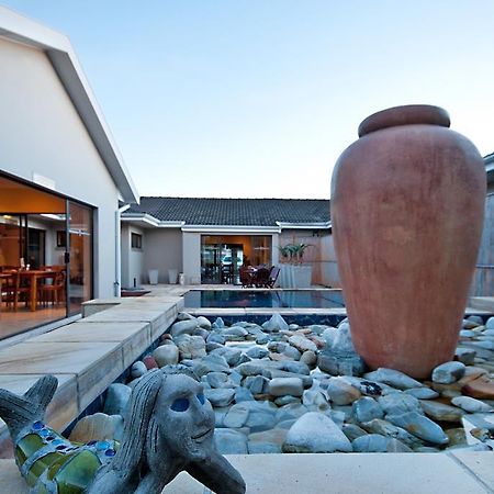 Africa Beach B&B Port Elizabeth Dış mekan fotoğraf