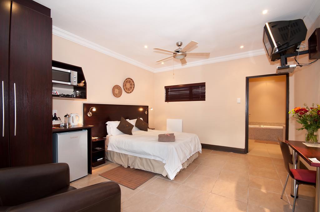 Africa Beach B&B Port Elizabeth Dış mekan fotoğraf