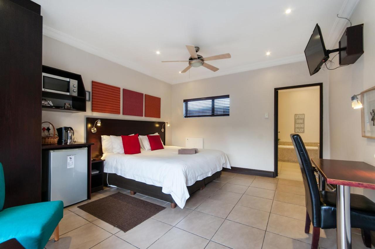Africa Beach B&B Port Elizabeth Dış mekan fotoğraf